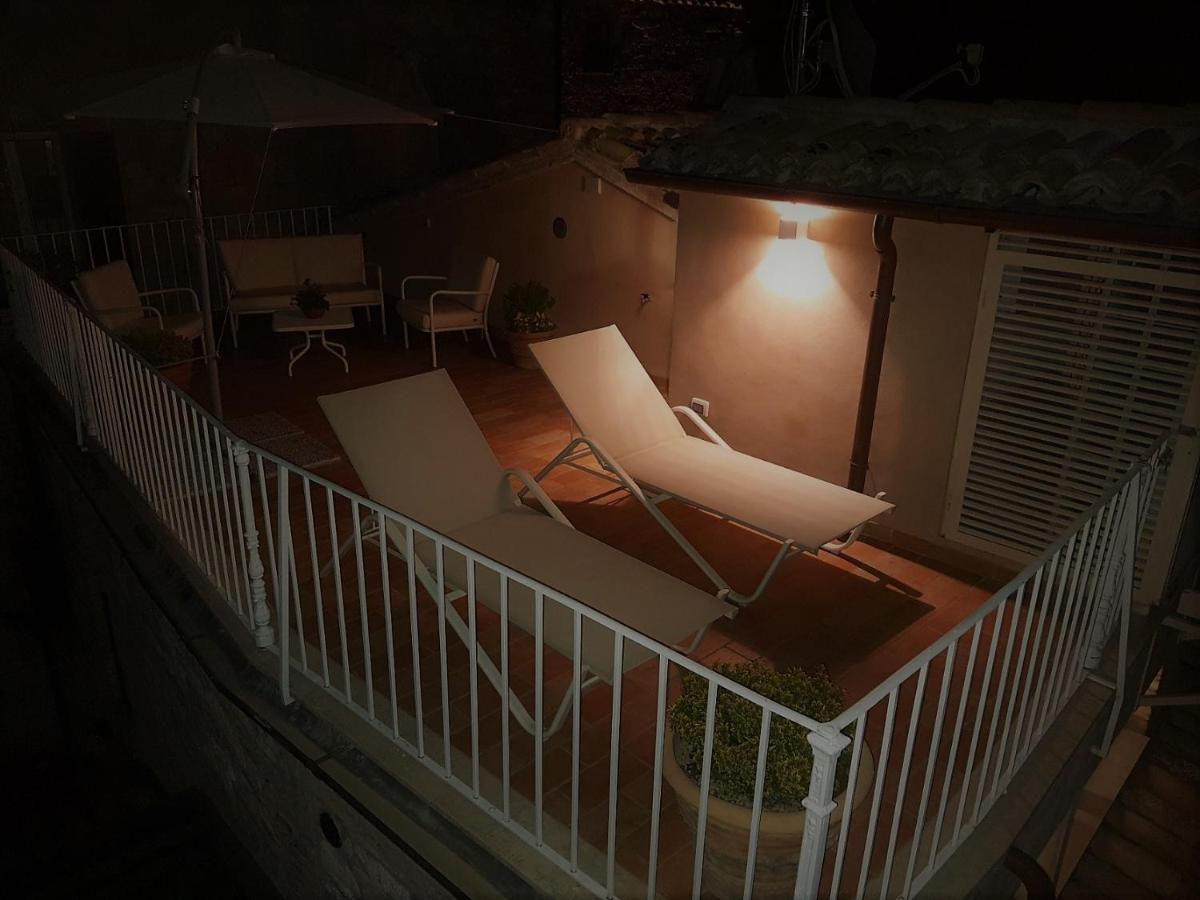 Portica10 Bed and Breakfast Ασίζη Εξωτερικό φωτογραφία