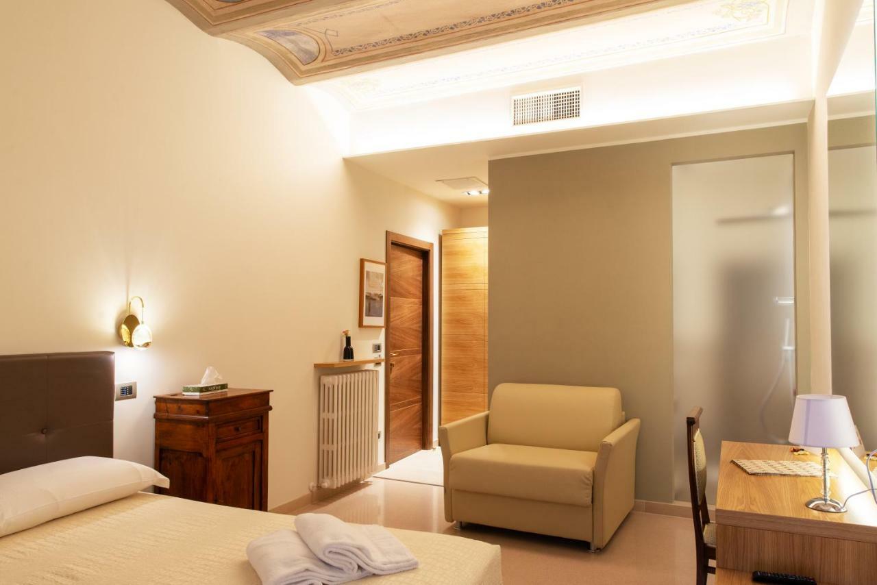 Portica10 Bed and Breakfast Ασίζη Εξωτερικό φωτογραφία